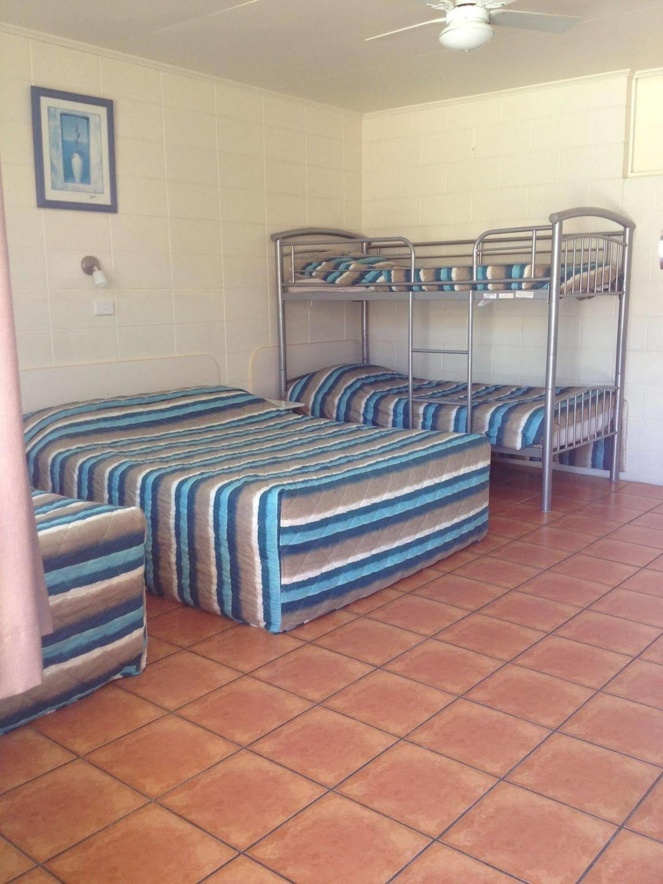 Sunburst Motel Голд-Кост Экстерьер фото